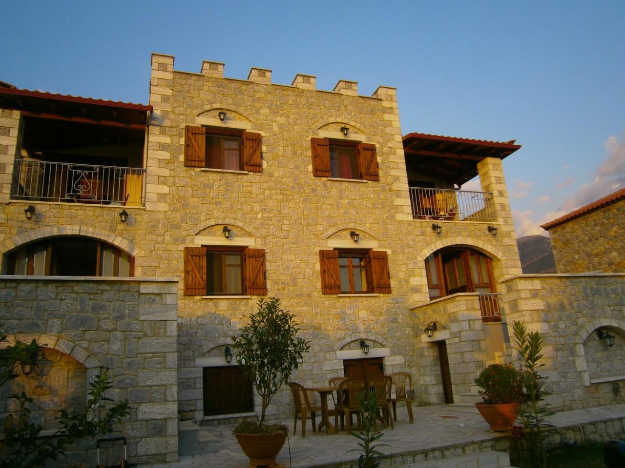 Atha-Tina:Traditional Stone Homes อายิโอสนิโกลาโอส ภายนอก รูปภาพ